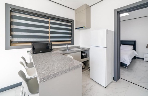 Suncheon Casa | Yeosu Fisterra Spa Poolvilla
