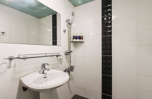 Yeosu Hotel | Yeosu Lee