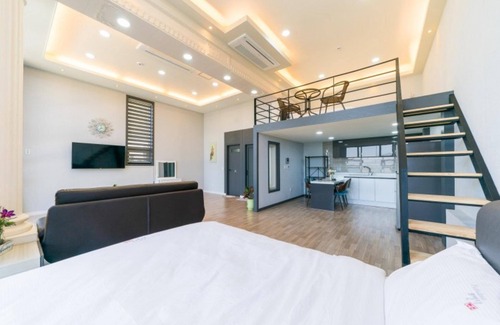 Musilmok Casa | Yeosu The Island Looks Pension