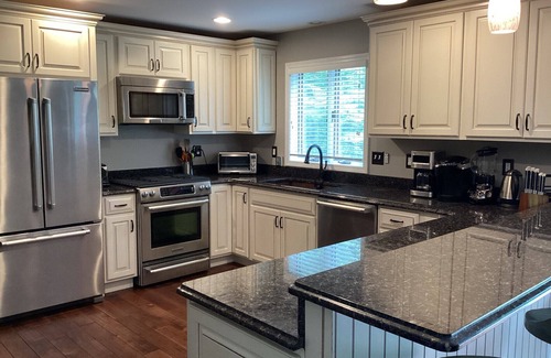 Blakeslee Casa | Yes Deer | Hot Tub, Near Local Fun!