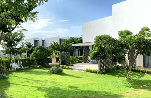 Long Hai Apartamento | YES Oceanami Beach Villa