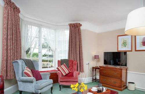 Lifton Cabaña | 3 bedroom accommodation in Lifton