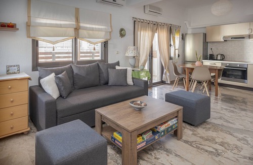 Agkisaras Apartamento | Yialos Cohili Beach Residence by Estia