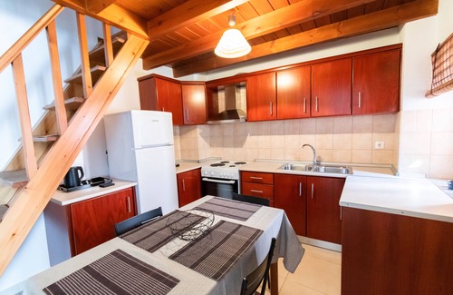 Symi Apartamento | YIAYIA's Central Apartment