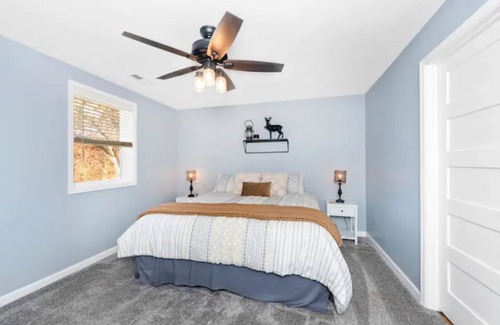 Sunnyland Casa | Yippee Lane - 60 Acre Private Pond Retreat