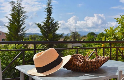 Corfu Town Apartamento | Ykies Apartment by Corfuescapes
