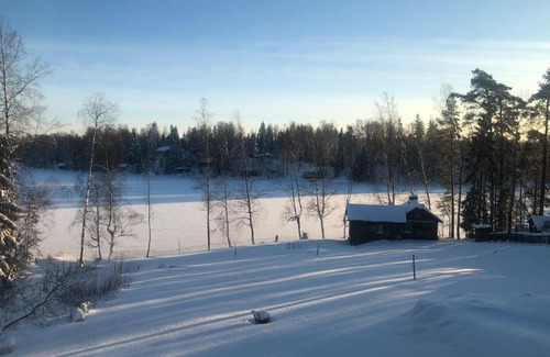 Espoo Apartamento | Yksiö järvenrannalla Espoossa