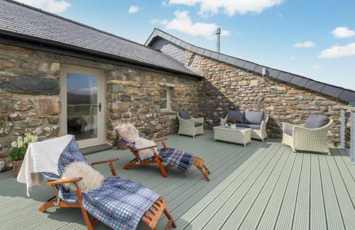 Trawsfynydd Casa | Ynys Cadno