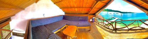 Mentawai Islands Casa | Yoba Surf Mentawai