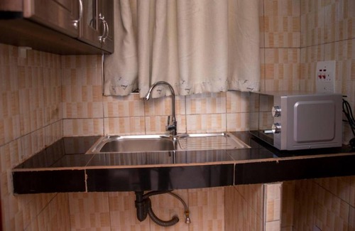 Kampala Cama Y Desayuno | Yobo's Complex Guest House