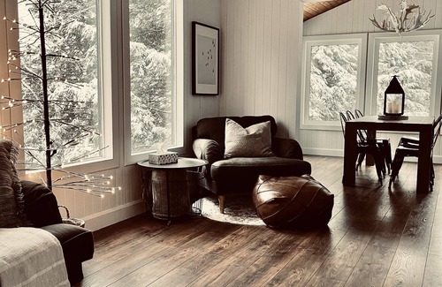 Irondale Cabina | Yogi's Lakefront Cabin