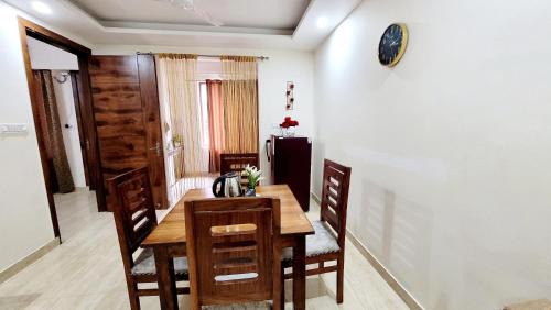 Tapovan Apartamento | Yogvan Holidays 1BHK Apartments Tapovan Rishikesh