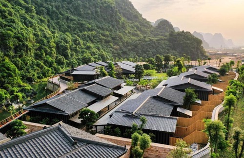 Cam Pha Complejo | Yoko Onsen Quang Hanh