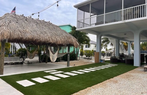 Islamorada Casa | Yolo " You only live once" - Fishing Paradise in Islamorada with a 70ft Dock!!!!