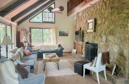 Lake Lure Casa | Yopp's Treehouse
