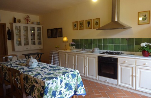 Vicopelago Cabaña | Yorkie Cottage en Lucca en los terrenos de una casa histórica
