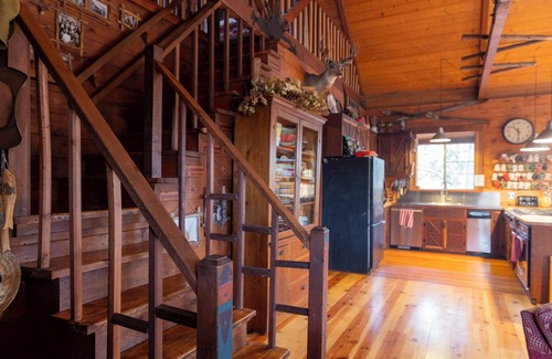 Groveland Cabina | Yosemite Cabin - Main Cabin