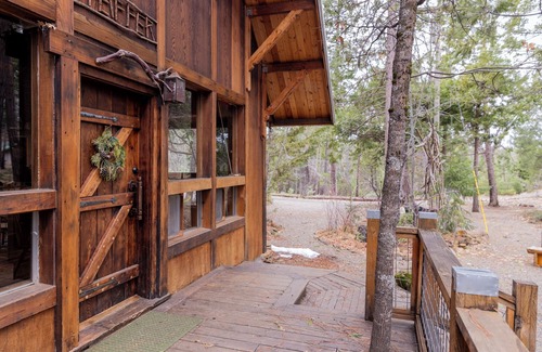 Groveland Cabina | Yosemite Cabin - Main Cabin