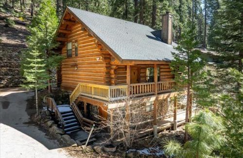 Yosemite National Park Casa | Yosemite Log Cabin-Rustic Charm-Sleeps 8