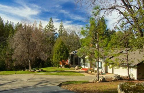 Ahwahnee Casa | Yosemite Nutter Ranch