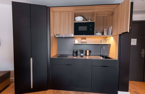 Stratford and New Town Hotel | YOTELPAD London Stratford