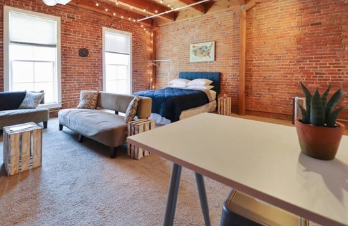 River Market Apartamento | ✪ You are In It! Downtown Kansas City! ✪