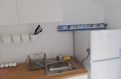 Jurilovca Casa | Usted es bienvenido en una casa auténtica con una fantástica vista al lago.