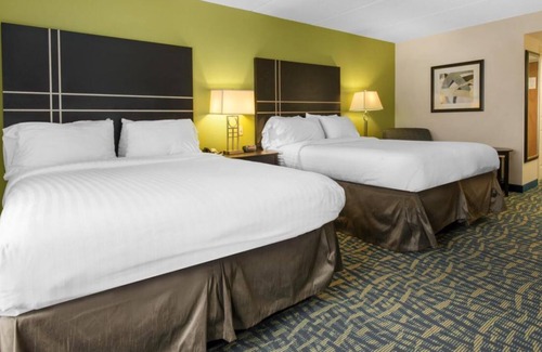 Savannah Casa | You Found It! 4 Modish Units, Free Parking, Onsite Pool! Near Disney Springs