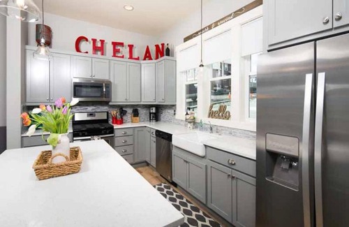 Chelan Casa | You Had Me At Merlot #88