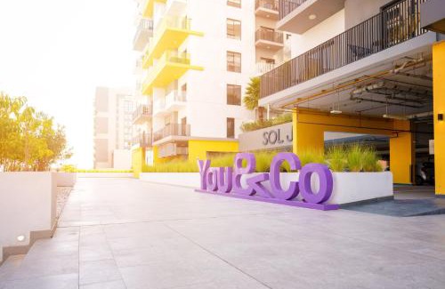 Dubai Production City Apartamento | YouCo Dubai apart-hotel