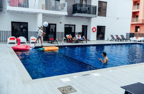 Dubai Production City Apartamento | YouCo Dubai apart-hotel