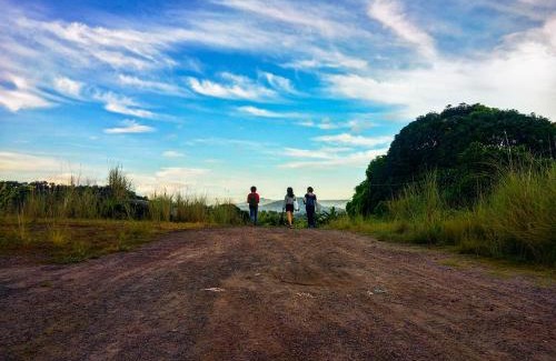 Antipolo Otro | YOUMEBED MOTOR INN at Kambal Kubo Resthouse