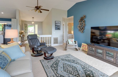 Young Harris Casa | Young Harris Home w/ Enchanted Valley Views!
