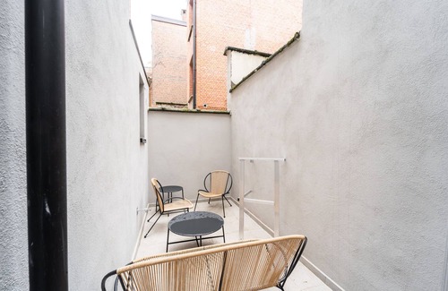 Antwerp Apartamento | Your Antwerp Adventure: Sleeps 4!