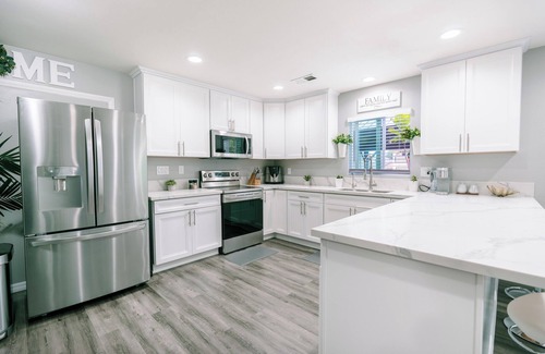 Imperial Beach Apartamento | Your apartment unit, minutes away from the beach.