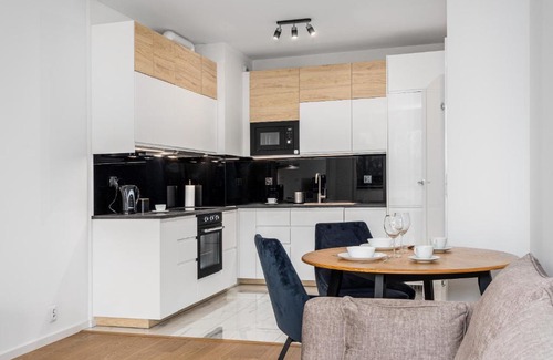 Okecie Apartamento | Your Apartments 1 Sierpnia Street