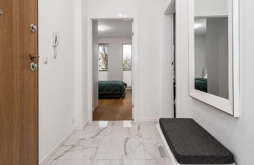Okecie Apartamento | Your Apartments 1 Sierpnia Street