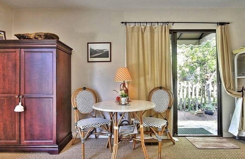 Northeast Carmel Apartamento | Le Petite Papillon - Un corto paseo a la ciudad - Ubicación maravillosa