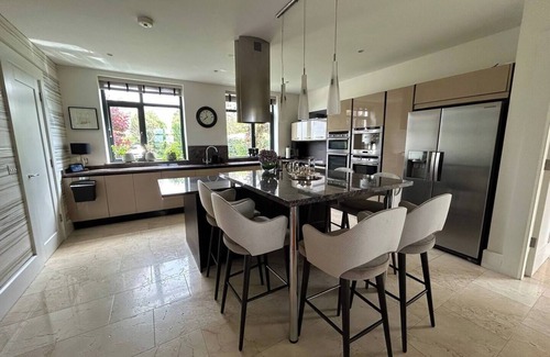 Oranmore Casa | Your Coastal Paradise Awaits