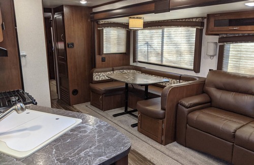 Washington Fields Casa | YOUR COMFY STAYCA WHILE YOU PLAY