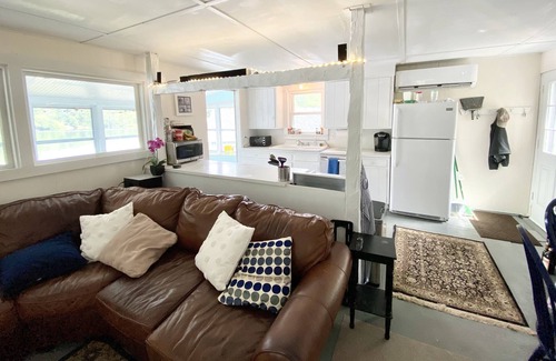 Dudley Casa | Your Cottage on the Lake