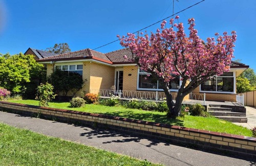 Golden Point Casa | Your Cozy Home Away from Home