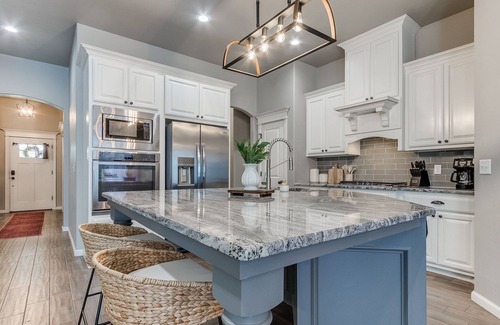 Edmond Casa | Your Cozy Modern Getaway in Edmond