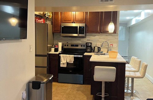 Gallaudet Casa | charming urban retreat In the heart of DC.
