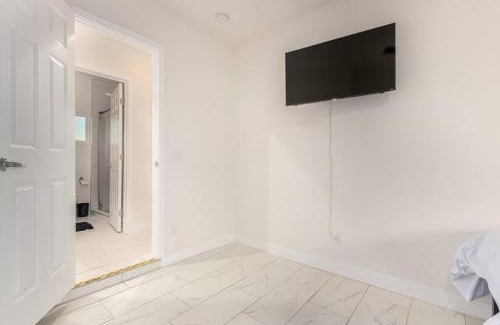 Garfield Apartamento | Your Downtown Home With California King Bed Unit A