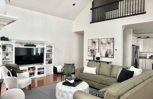 Ovid Casa | Your dream vacation on gorgeous Seneca Lake!! Luxury lakeside living!