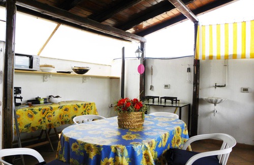 Casteldaccia Casa | Sus fantásticas vacaciones en un pintoresco pueblo cerca de la playa con vista a la montaña
