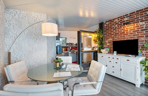 Guldengossa Apartamento | Vuestro lugar de bienestar Abendgold — Perfecto para familias, gran terraza y cerca de lagos con aparcamiento gratuito