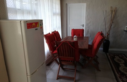 Somerset West Cabaña | ¡Tu hogar lejos de casa!