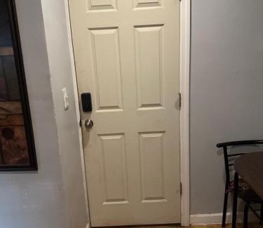 Baychester Apartamento | Your Home away from Home ! UNIT 2- 1st floor
